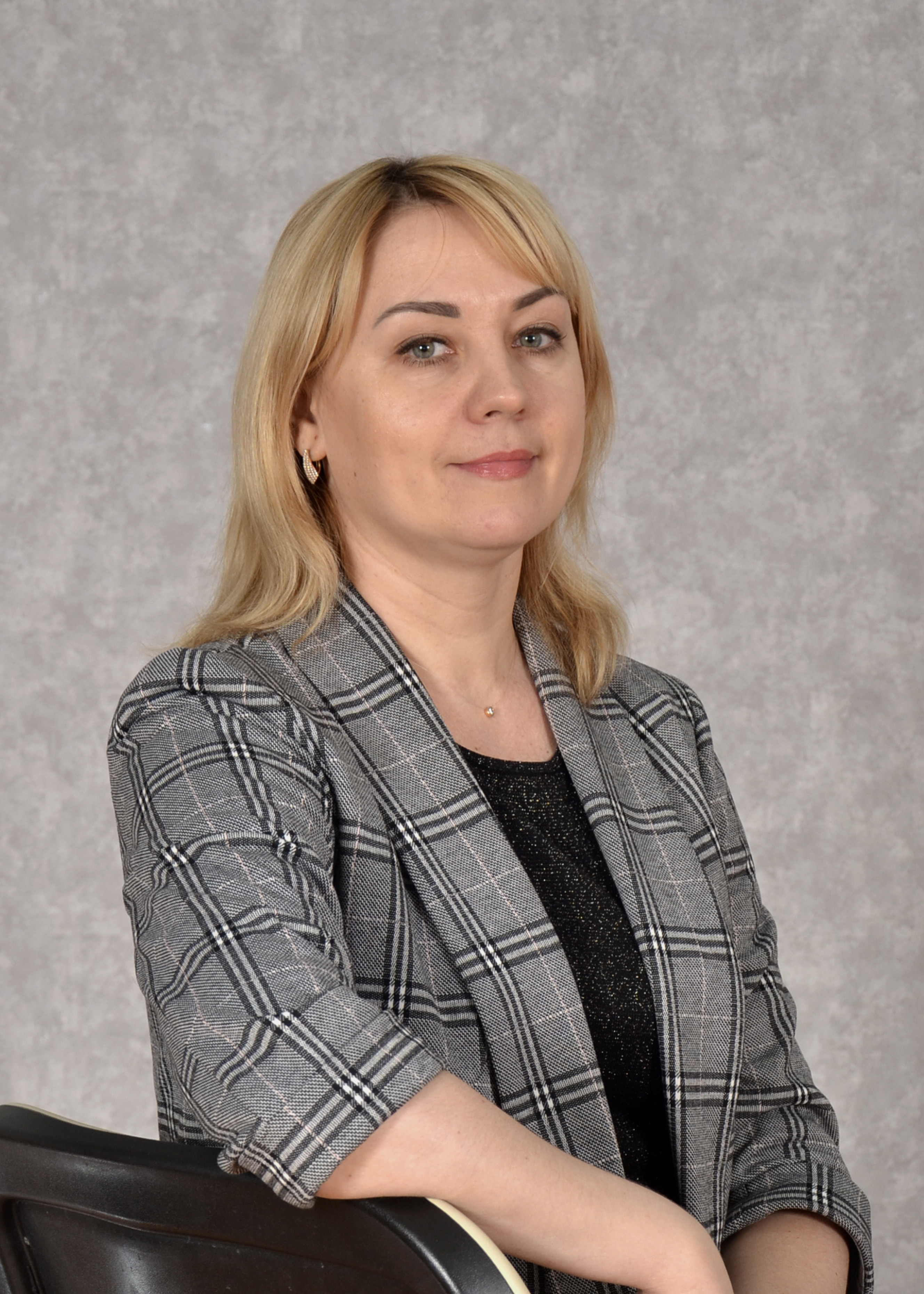 Лупанова Елена Александровна.